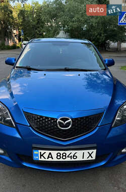 Хэтчбек Mazda 3 2004 в Киеве