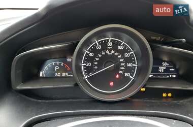 Хэтчбек Mazda 3 2018 в 
