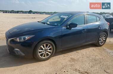 Mazda 3 2016