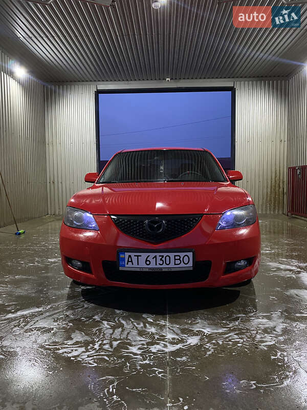 Седан Mazda 3 2006 в Ивано-Франковске