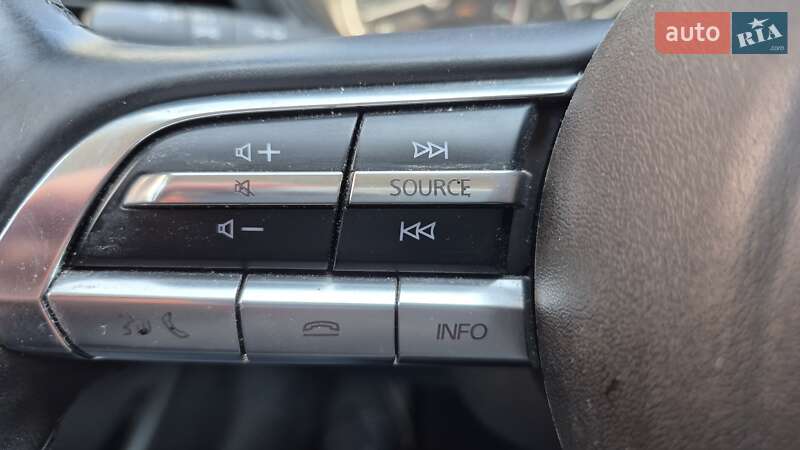 Седан Mazda 3 2020 в Києві