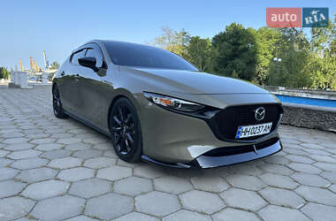 Хэтчбек Mazda 3 2023 в Черноморске