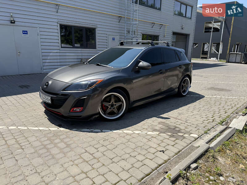 Хэтчбек Mazda 3 2010 в Виннице