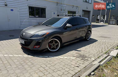 Хэтчбек Mazda 3 2010 в 