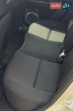 Седан Mazda 3 2006 в 