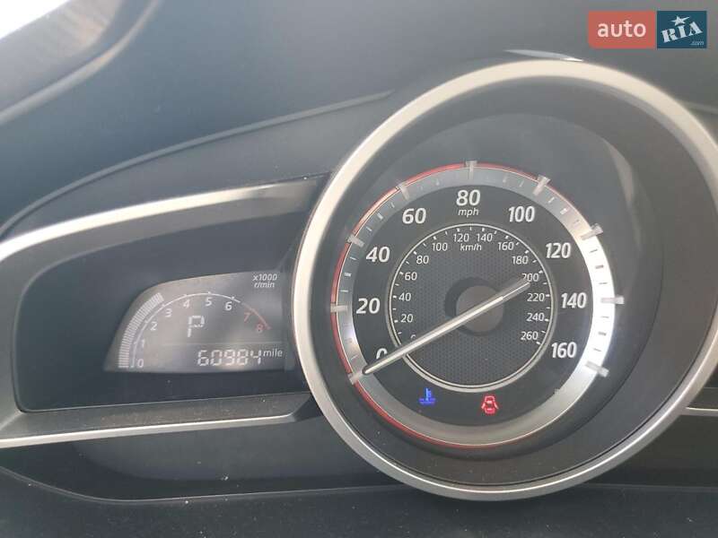 Седан Mazda 3 2016 в Львове