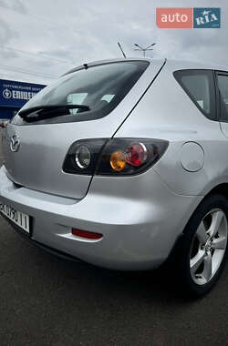 Хэтчбек Mazda 3 2006 в 