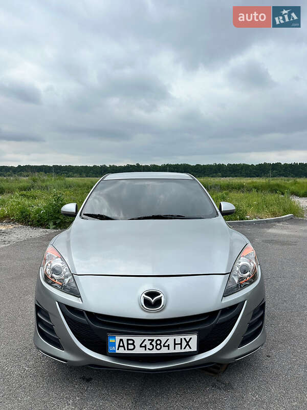 Седан Mazda 3 2011 в Вінниці