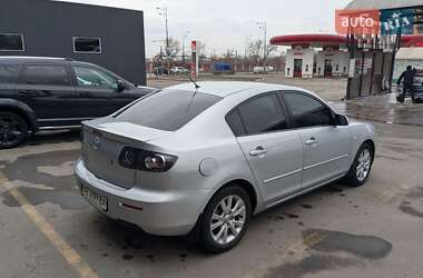 Седан Mazda 3 2007 в 
