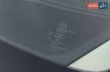 Седан Mazda 3 2013 в 