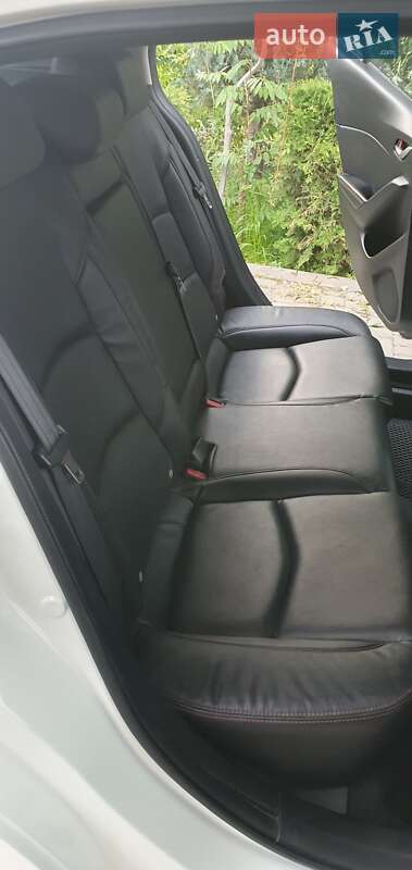 Хэтчбек Mazda 3 2013 в Запорожье