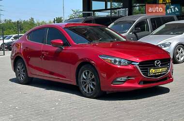 Седан Mazda 3 2018 в 