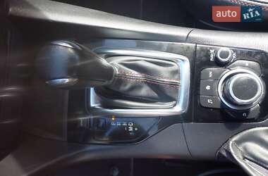 Седан Mazda 3 2014 в 