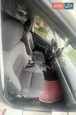 Седан Mazda 3 2007 в 
