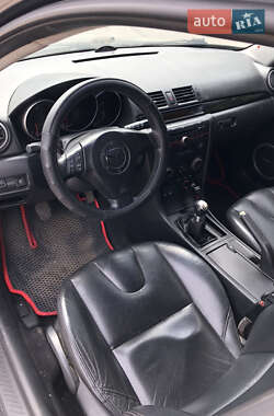 Хэтчбек Mazda 3 2006 в 
