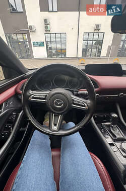 Хэтчбек Mazda 3 2021 в 