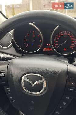 Хэтчбек Mazda 3 2009 в 