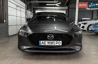 Хэтчбек Mazda 3 2018 в Каменском