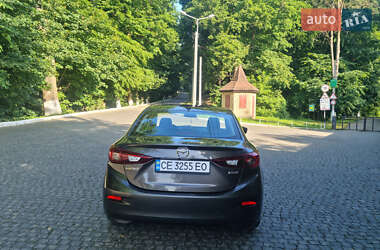 Седан Mazda 3 2013 в Чернівцях