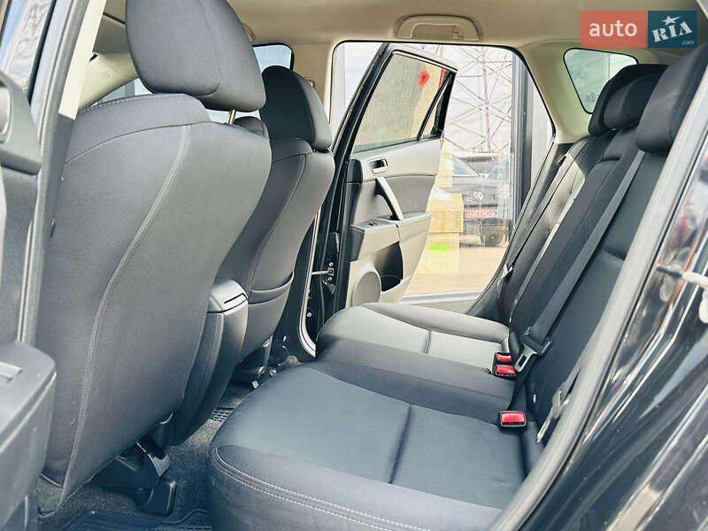 Хэтчбек Mazda 3 2011 в Харькове