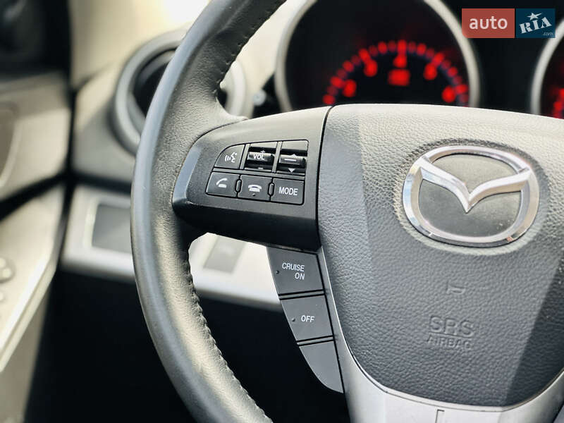 Хэтчбек Mazda 3 2011 в Харькове