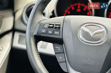 Хэтчбек Mazda 3 2011 в 