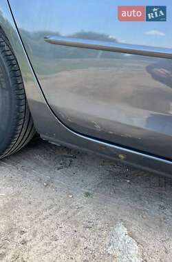 Хэтчбек Mazda 3 2007 в 
