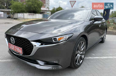 Седан Mazda 3 2019 в Дніпрі