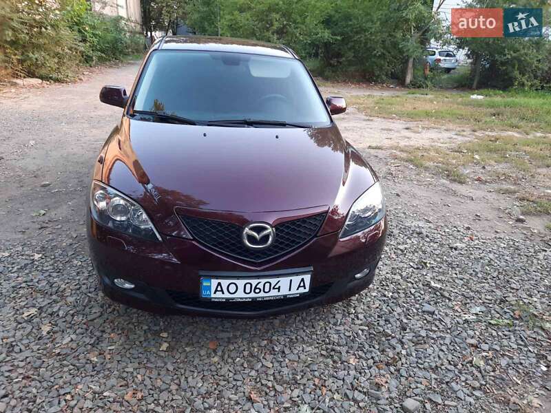 Хэтчбек Mazda 3 2008 в Мукачево