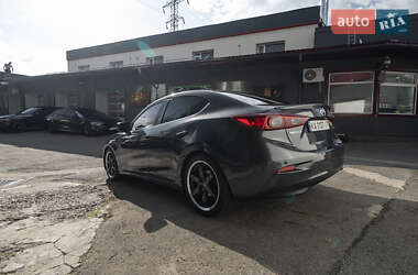 Седан Mazda 3 2013 в 