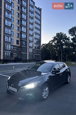 Хетчбек Mazda 3 2016 в 