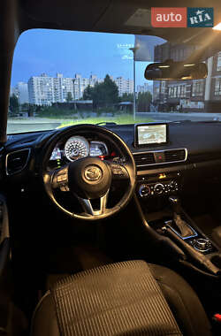 Хетчбек Mazda 3 2016 в 