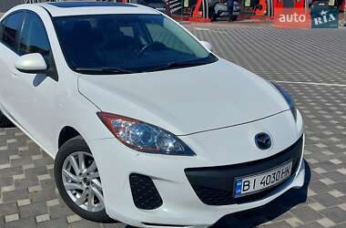 Седан Mazda 3 2013 в Полтаве