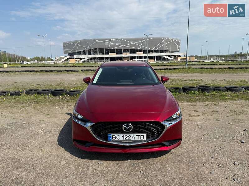 Седан Mazda 3 2019 в Львове