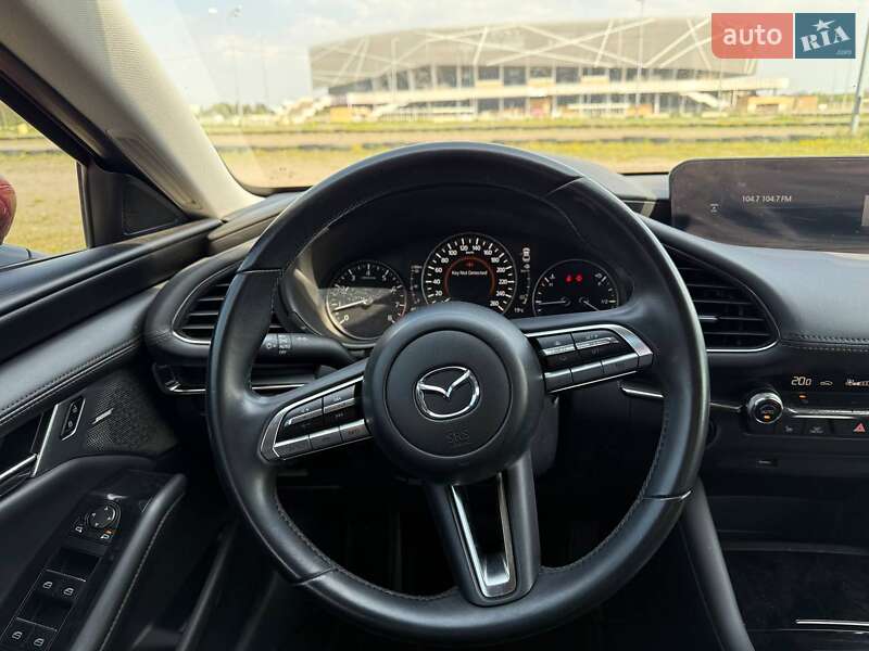 Седан Mazda 3 2019 в Львове