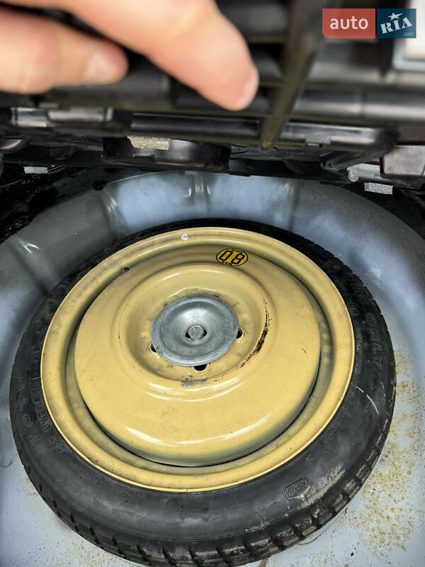 Седан Mazda 3 2006 в Харкові