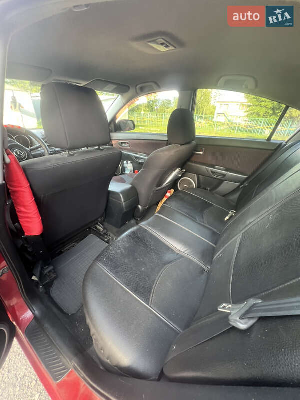 Седан Mazda 3 2006 в Харькове