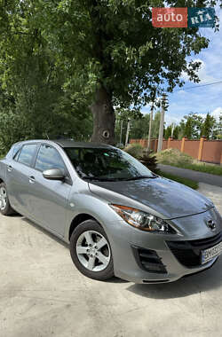 Хетчбек Mazda 3 2010 в 
