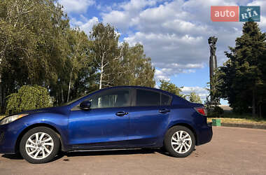 Седан Mazda 3 2013 в 