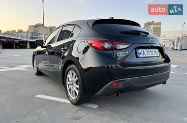 Хэтчбек Mazda 3 2014 в 