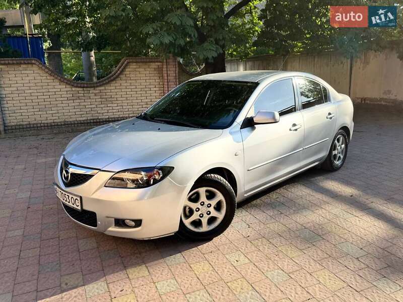 Седан Mazda 3 2008 в Тернополі