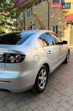 Седан Mazda 3 2008 в 