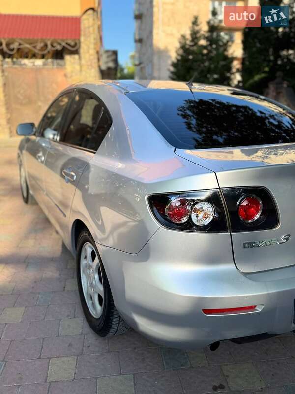 Седан Mazda 3 2008 в Тернополі