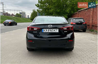 Седан Mazda 3 2018 в 