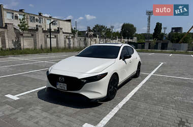 Хэтчбек Mazda 3 2022 в Черкассах