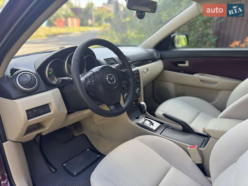 Седан Mazda 3 2007 в Киеве