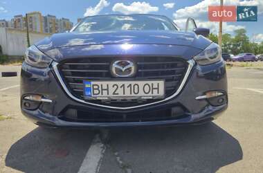 Седан Mazda 3 2018 в 