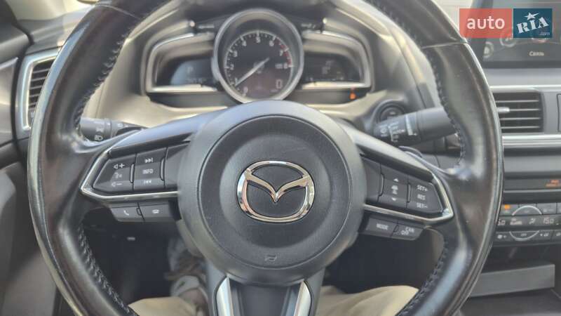Седан Mazda 3 2018 в Одессе
