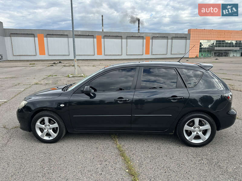 Седан Mazda 3 2006 в Павлограде