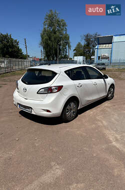 Хэтчбек Mazda 3 2011 в 